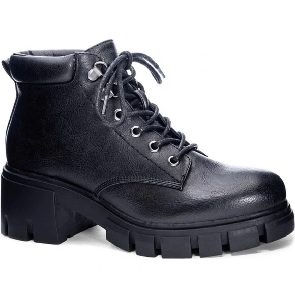 Dirty Laundry No Doubt Platform Bootie Size 6M - Picture 1 of 5